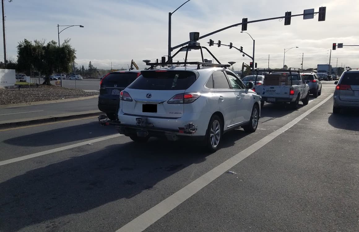 Apple voegt meer chauffeurs toe aan test met zelfrijdende auto