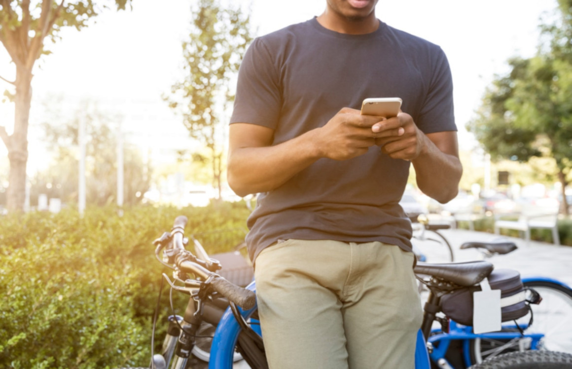 7 vragen en antwoorden over het smartphoneverbod op de fiets