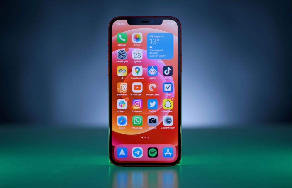 Review-update: de iPhone 12 doet anno 2022 nauwelijks onder voor de 13