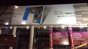 Billboards wijzen op presentatie Galaxy Note Pro en Tab Pro deze week