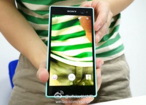 Sony’s selfie-smartphone Xperia C3 officieel onthuld
