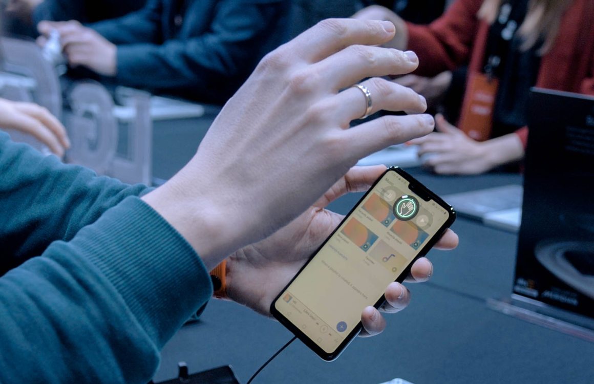 LG G8 ThinQ video preview: hands-on met handherkenning