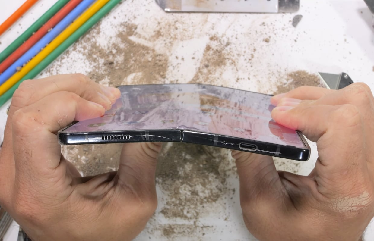 Video: vouwbare Samsung Galaxy Z Fold 5 is opvallend stevig