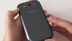 Is dit de nieuwe Pebble Blue-versie van de Samsung Galaxy S III?