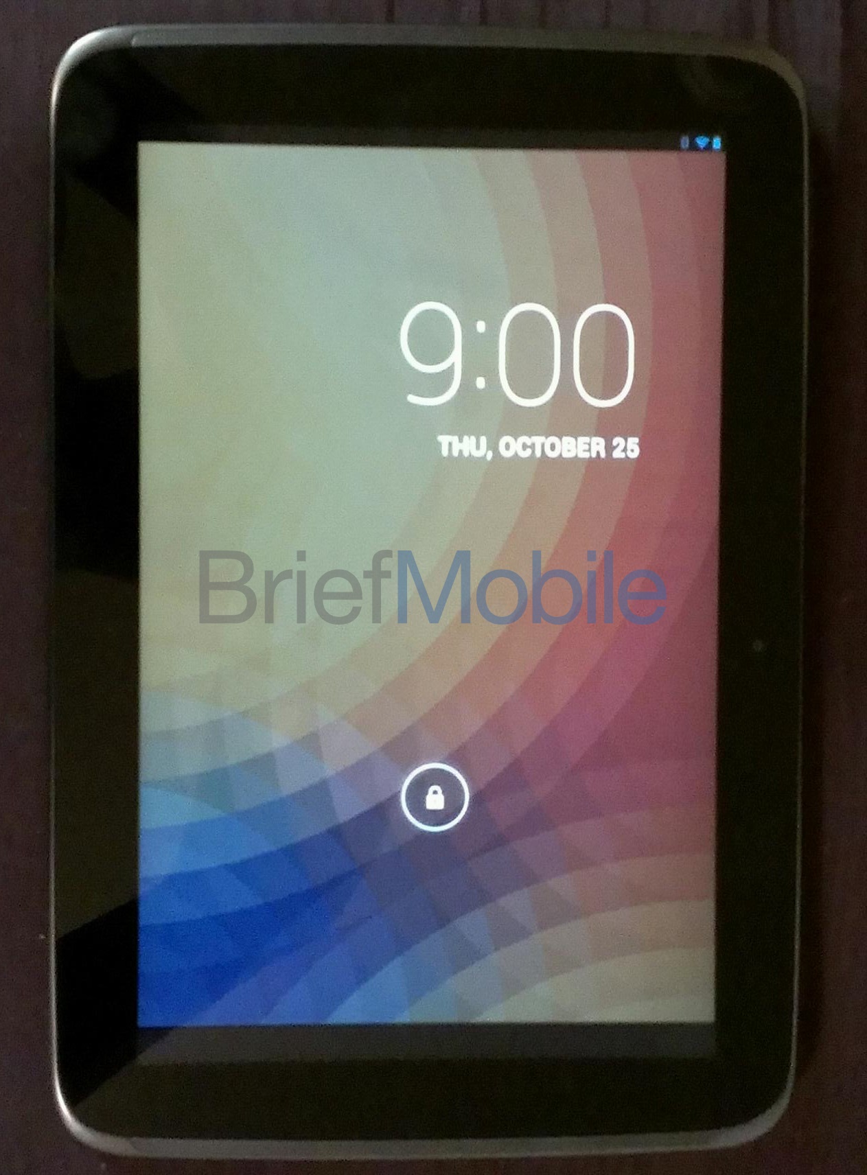 ‘Eerste duidelijke foto’s Google’s high-end tablet Nexus 10 lekken uit’
