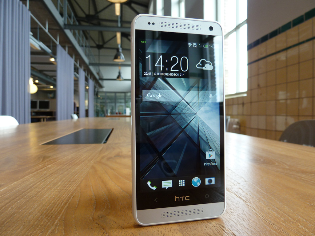 ‘HTC One Mini productieprobleem met aluminium behuizing’