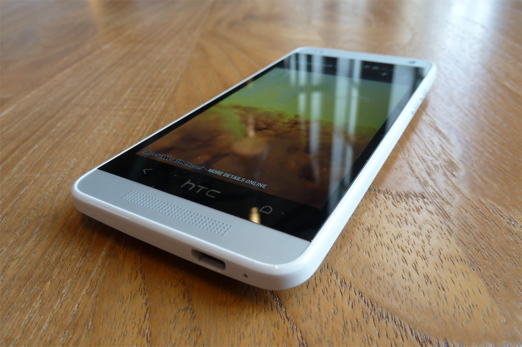 Uitrol KitKat-update voor de HTC One Mini eindelijk gestart