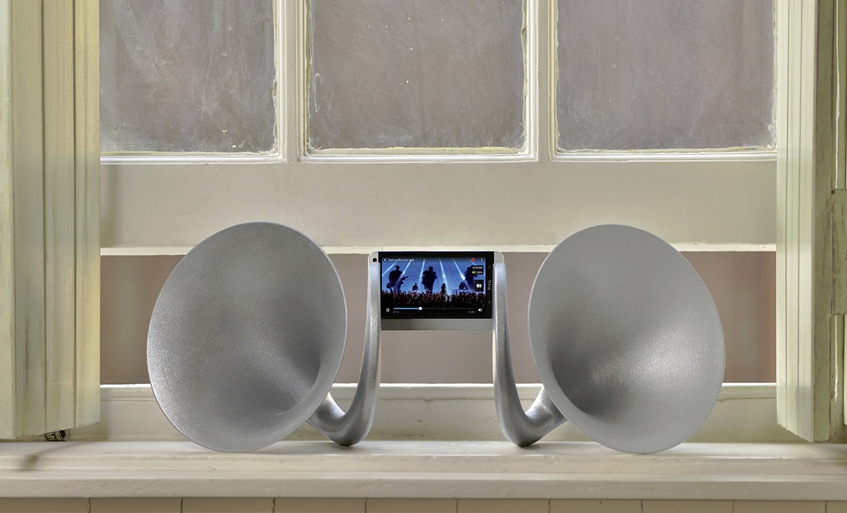 Gramohorn 2: 3d-geprinte yolo-speakertrompet voor HTC One