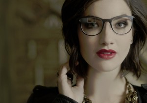 Google presenteert Glass op sterkte met vier nieuwe brilmonturen