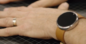 Futuristische Moto 360-smartwatch even te zien in video