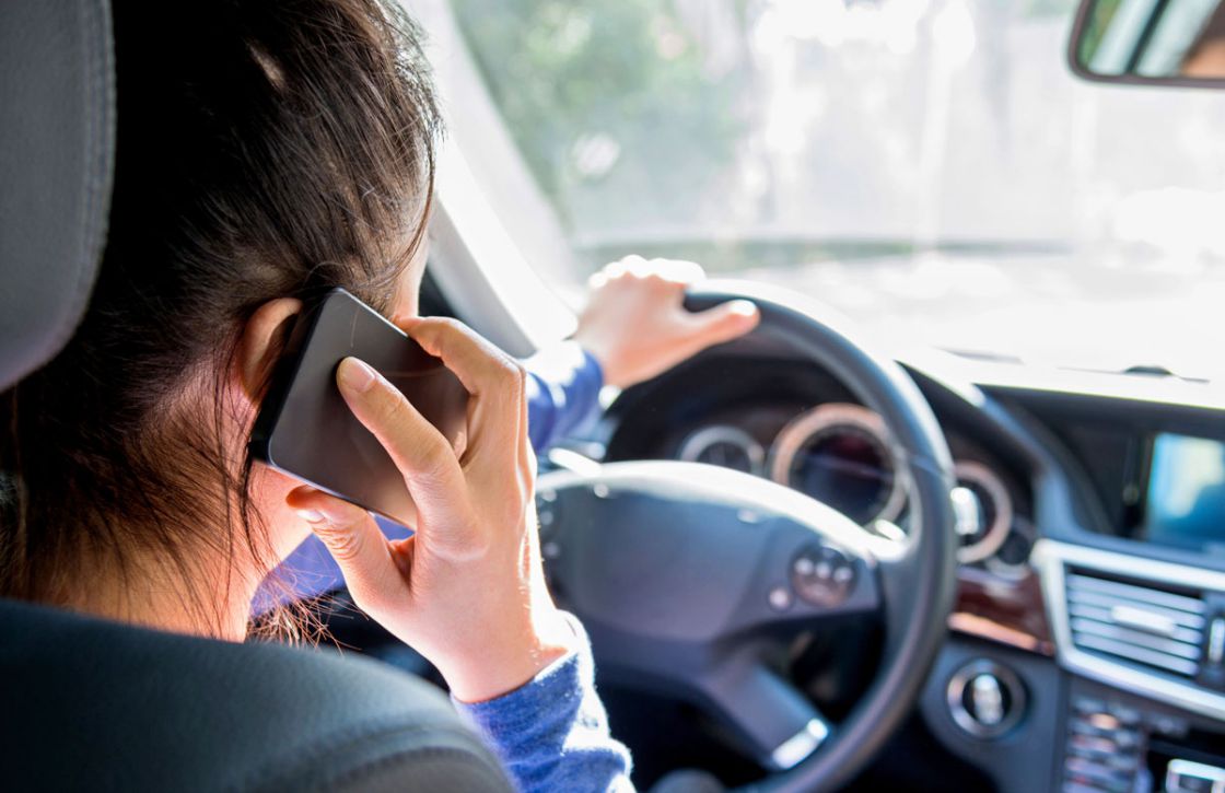 Rij Veilig: nieuwe app blokkeert smartphone tijdens rijden