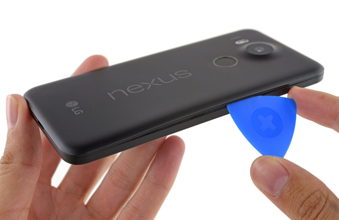 Teardown: Nexus 5X relatief gemakkelijk te repareren