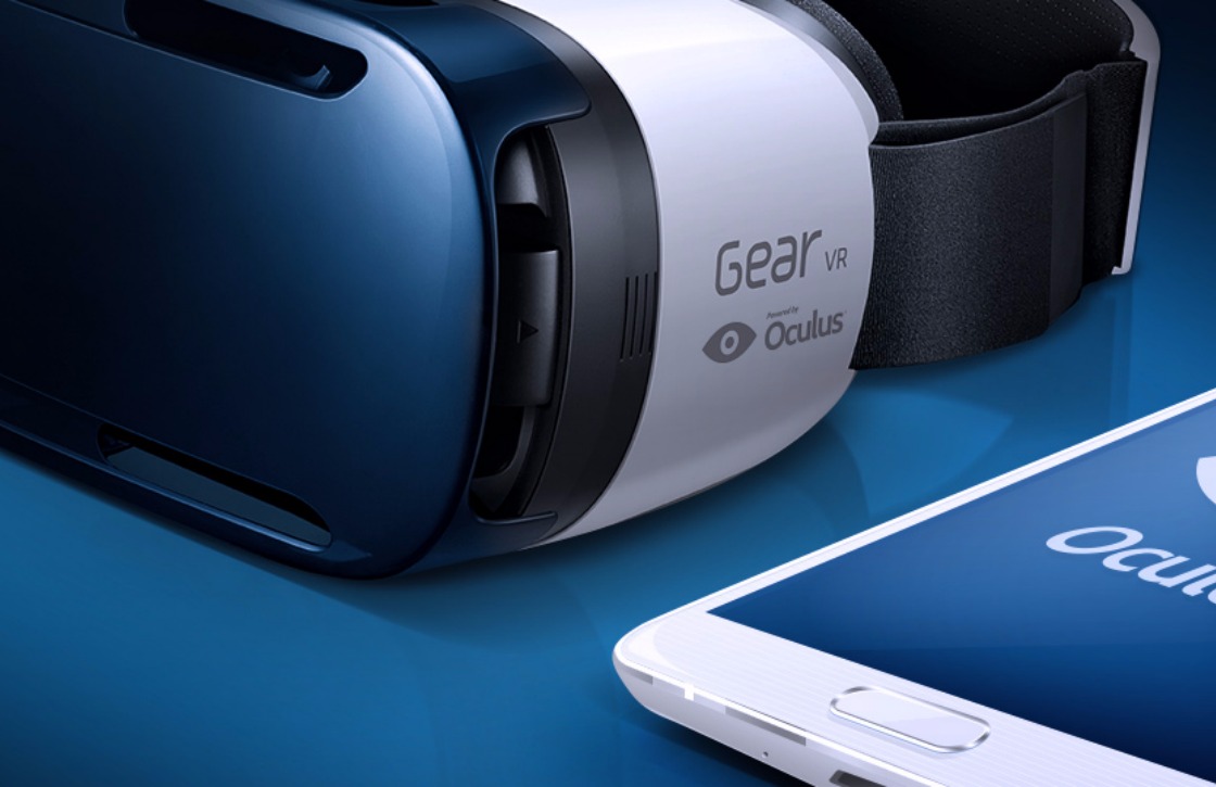 ‘De Gear VR-controller schuif je zo in de bril’