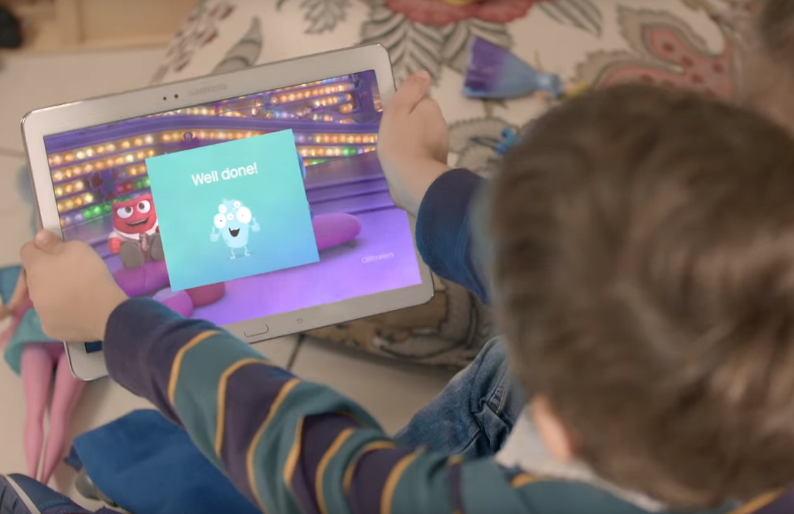 Samsung-app zorgt voor juiste afstand tussen scherm en kinderogen