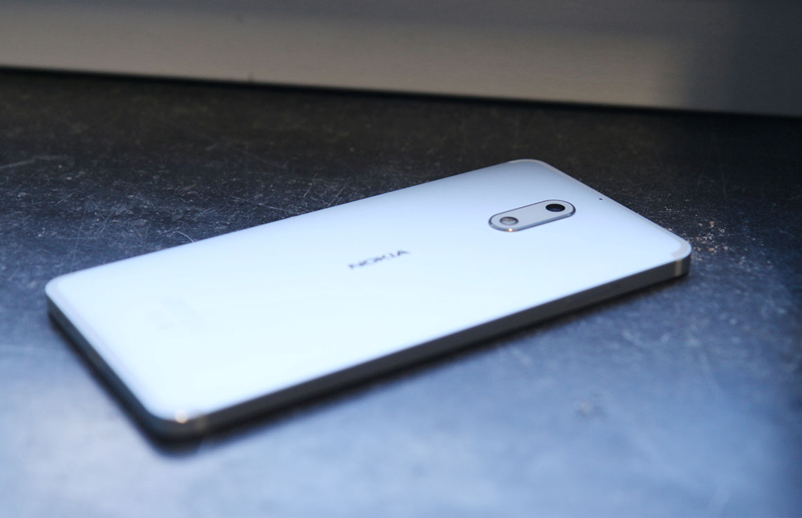 Nokia 6 review: snelle updates, slome hardware