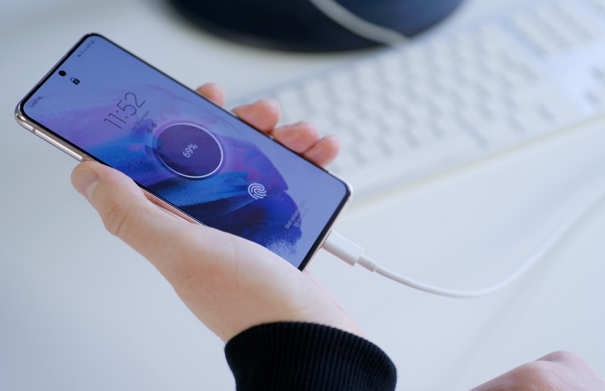 ‘Samsung komt binnenkort met supersnelle 65 Watt-oplader’