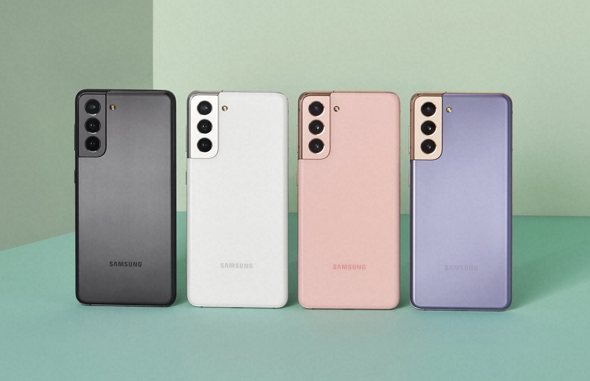 Samsung gaat oplader bij meer smartphones weglaten