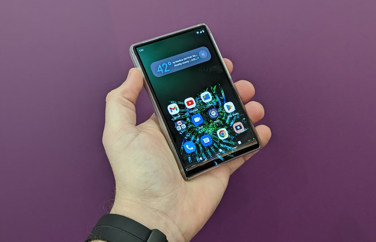 Conceptsmartphone: Motorola Rizr heeft een oprolbaar scherm