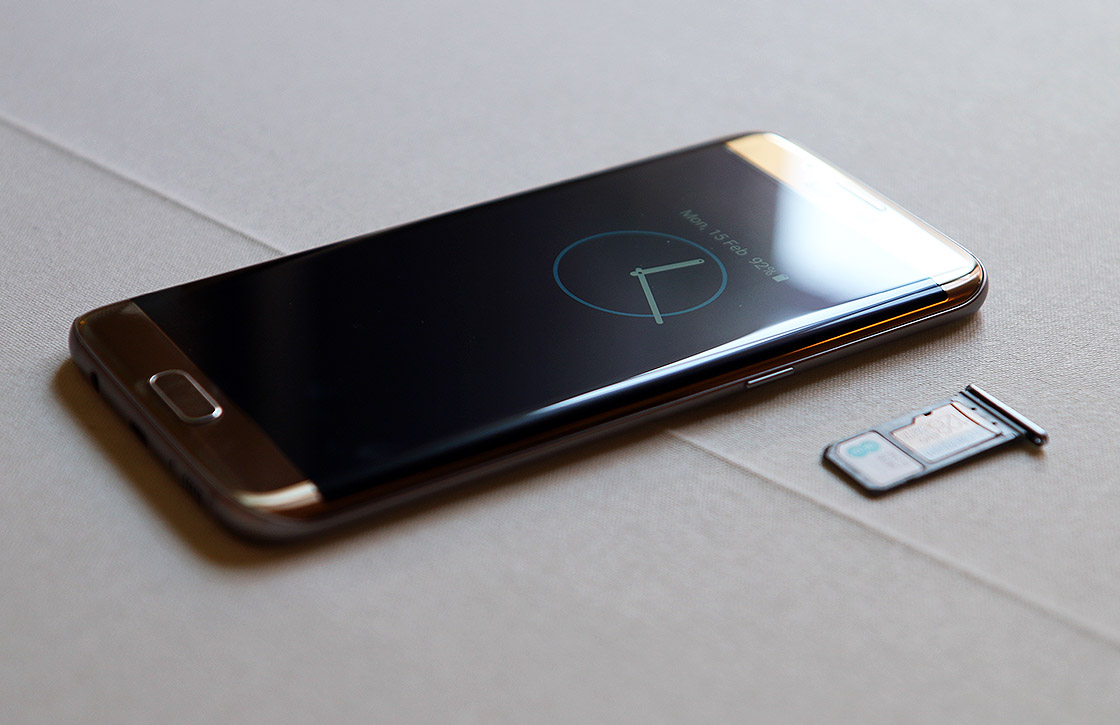 ‘Samsung Galaxy S8 heeft standaard gebogen scherm’
