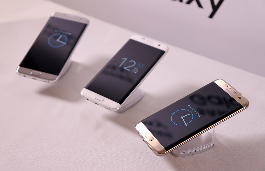 ‘Samsung Galaxy S8 duikt op in gelekte officiële render’
