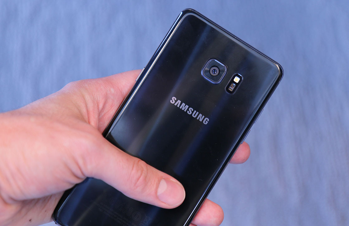 Samsung doet Galaxy Note 7 officieel uit de doeken