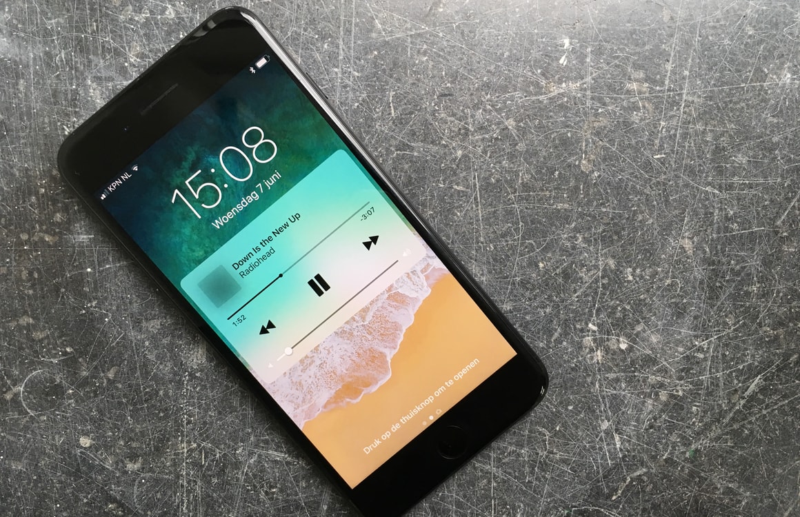 Audiobestand in iOS 11 hint naar draadloos opladen iPhone 8